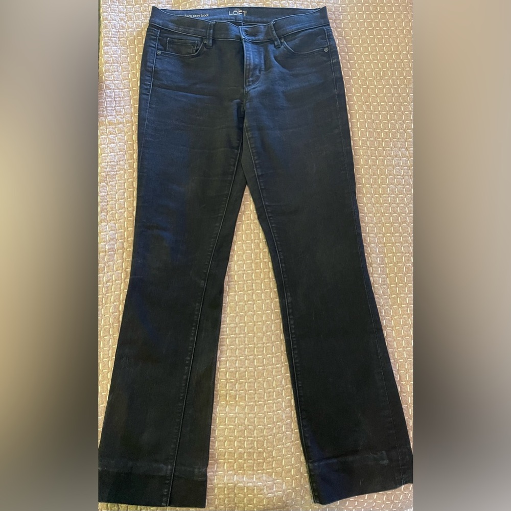 Ann Taylor loft Jeans. Modern Sexy Boot 28/6